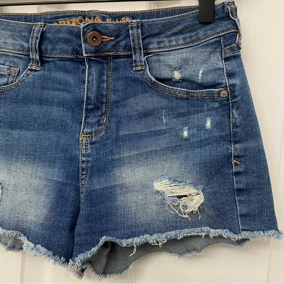 Arizona Mid Rise Jean Shorts Size 3 - Picture 4 of 12
